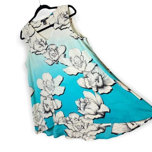 Alfani Sleeveless  Ombre Flowing Petal Aqua Blouse - Picture 3 of 6